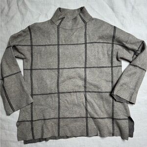 Tahari Sweater